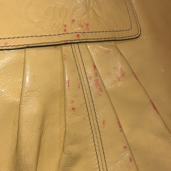 Coach yellow patent leather tote handbag/ preowned OS - Picture 5 of 13
